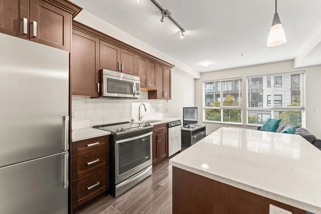 2288 Welcher Avenue 206, Port Coquitlam