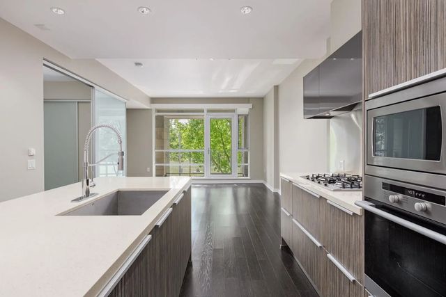 1616 Columbia Street 209, Vancouver
