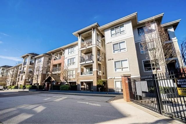 8929 202 Street E209, Langley
