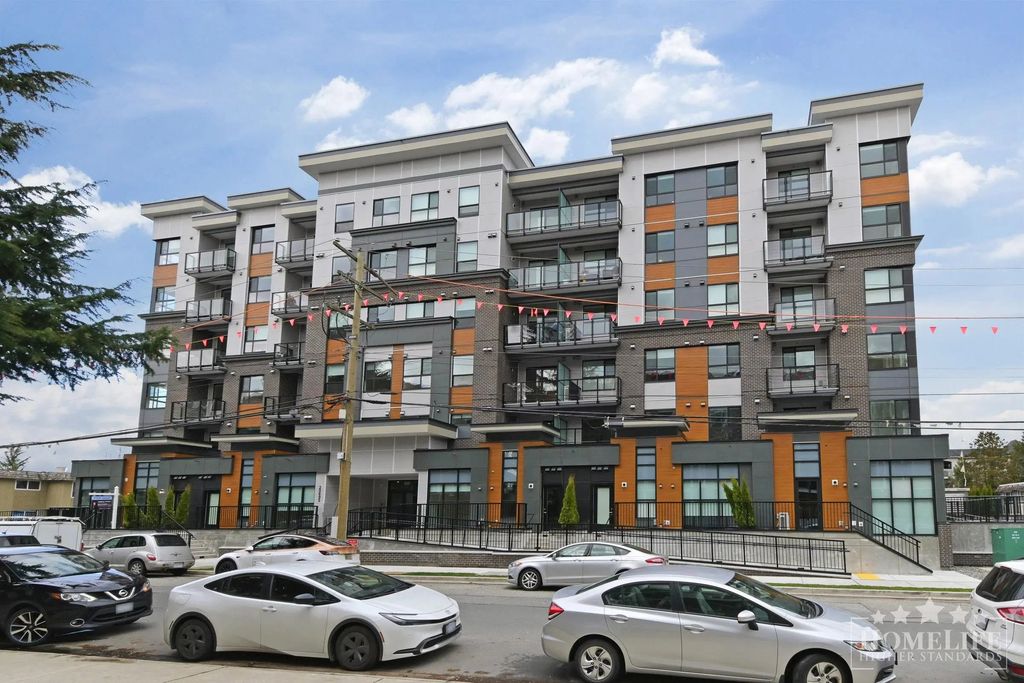 20695 Eastleigh Crescent 511, Langley