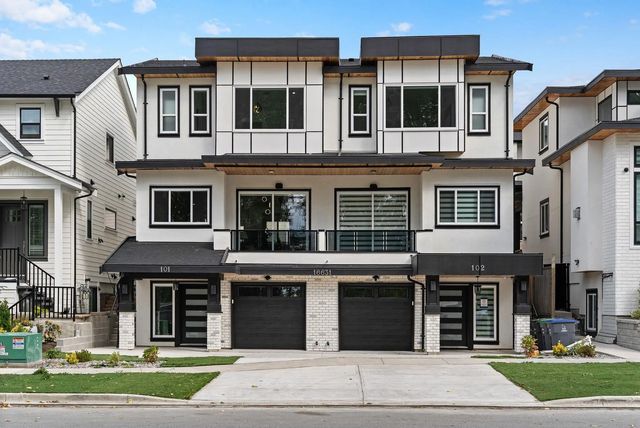 16631 18 Avenue 101, Surrey
