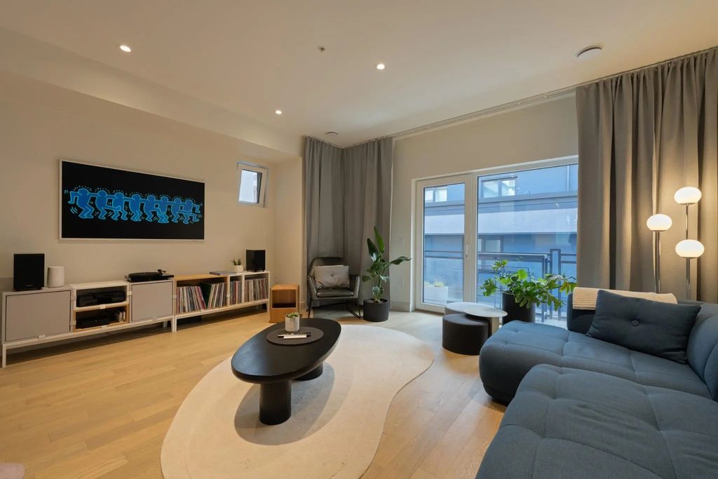 632 E 3rd Street 24, North Vancouver