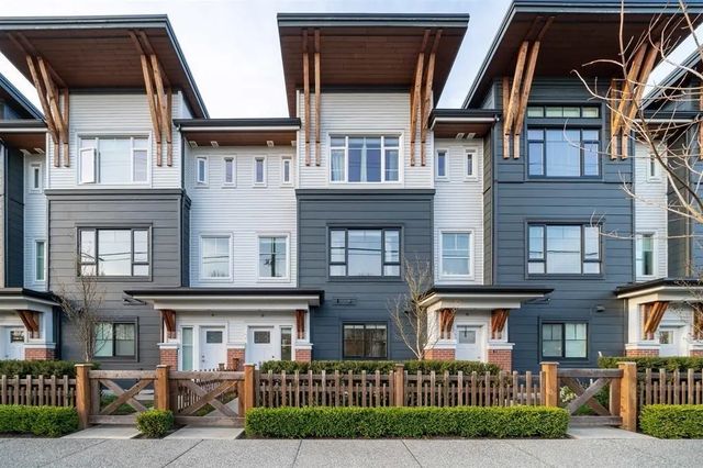 22128 48a Avenue 21, Langley
