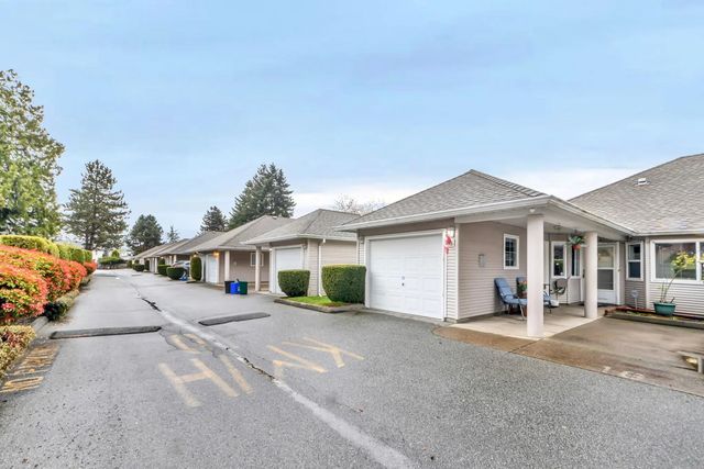 7127 124 Street Avenue 18, Surrey