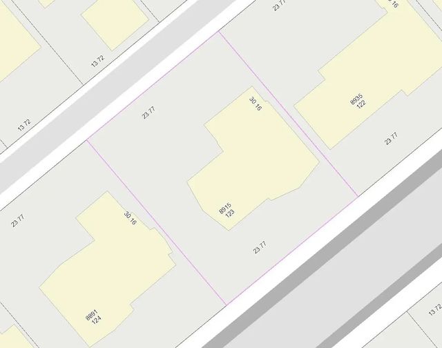 8915 Monroe Avenue, Burnaby