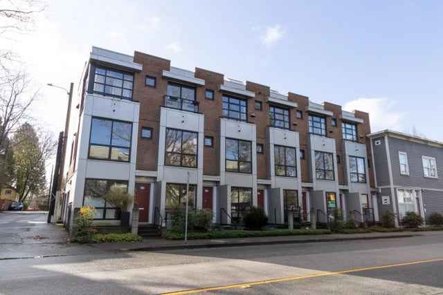 682 W 16th Avenue, Vancouver