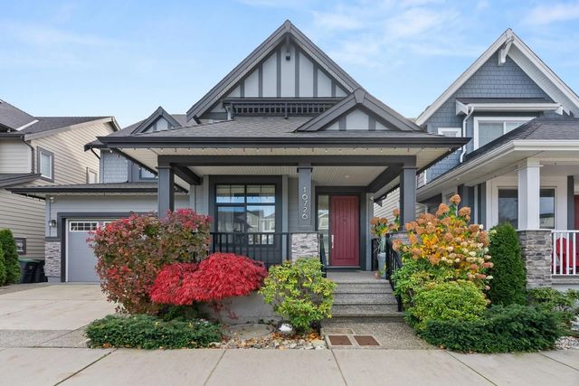 16726 18 Avenue, Surrey
