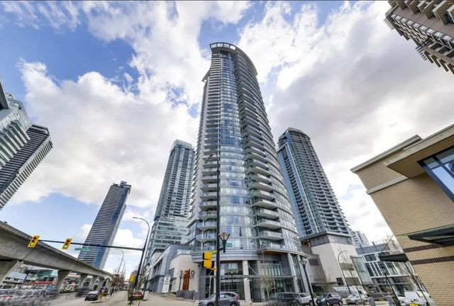 2008 Rosser Avenue 3205, Burnaby