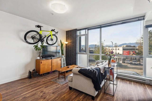 2511 Quebec Street 213, Vancouver