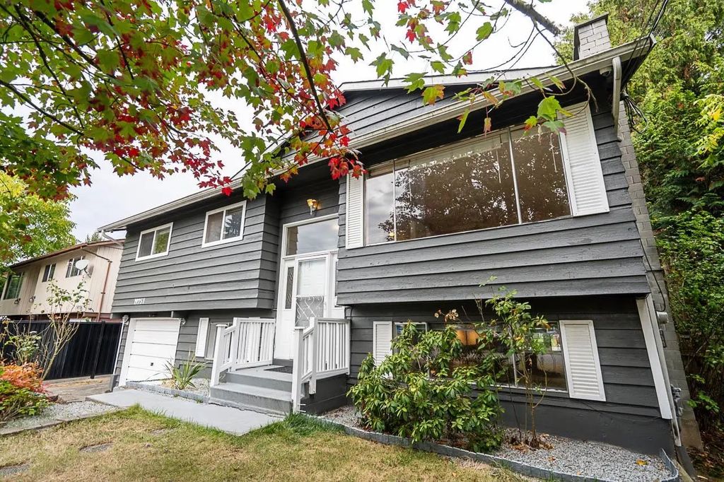 19751 54a Avenue, Langley