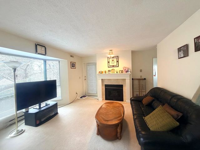 5250 Victory Street 203, Burnaby