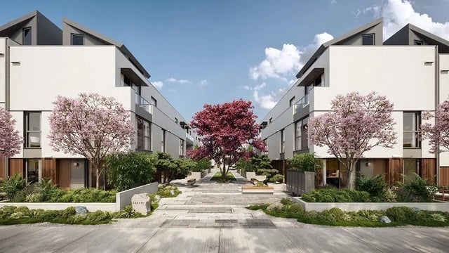 636 Thompson Avenue 105, Coquitlam