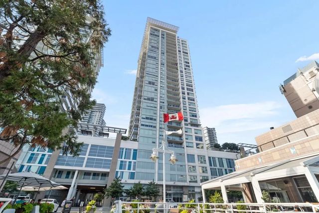 908 Quayside Drive 2705, New Westminster