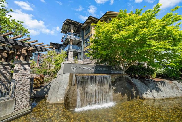 5099 Springs Boulevard 313, Tsawwassen