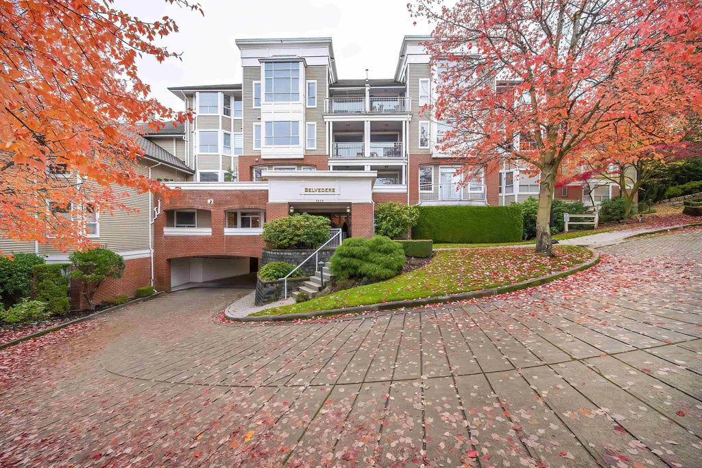 5270 Oakmount Crescent 203, Burnaby