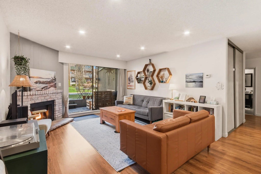 9101 Horne Street 104, Burnaby