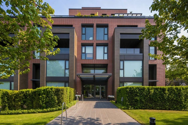 1561 W 57 Avenue 310, Vancouver