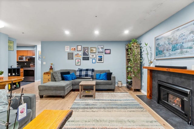 1689 E 4th Avenue 102, Vancouver