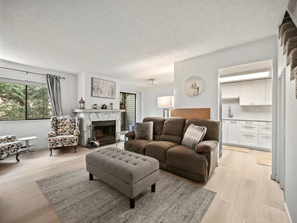 7095 133b Street 202, Surrey