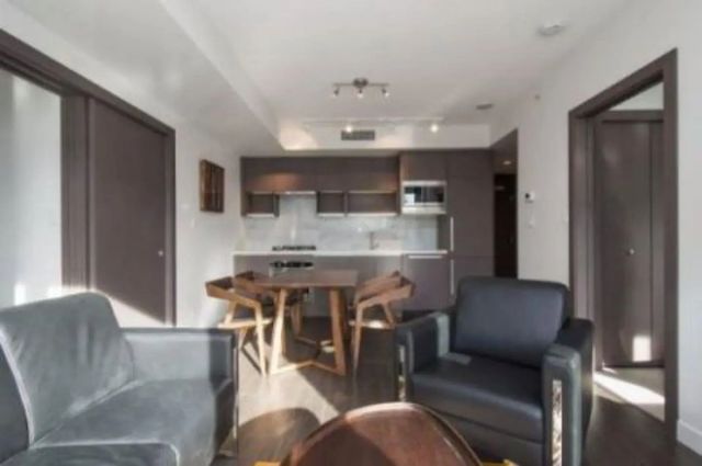 68 Smithe Street 817, Vancouver