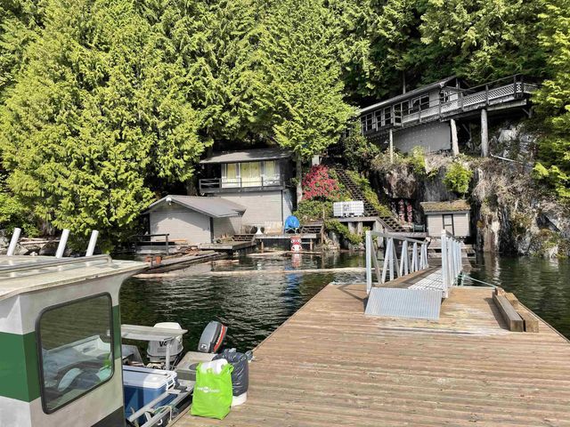 1 Seal Bay, Pitt Meadows