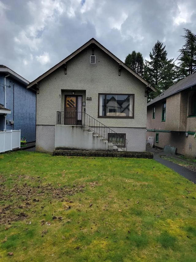 810 Dublin Street, New Westminster