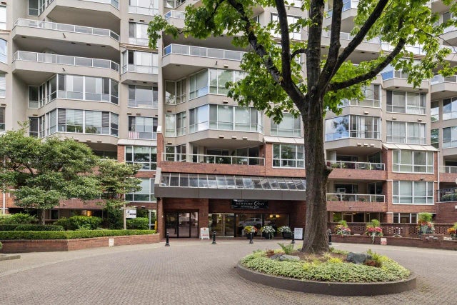 518 Moberly Road 908, Vancouver