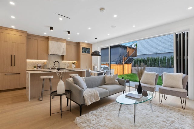 3536 W 14th Avenue 2, Vancouver