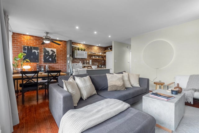 803 Queens Avenue 104, New Westminster