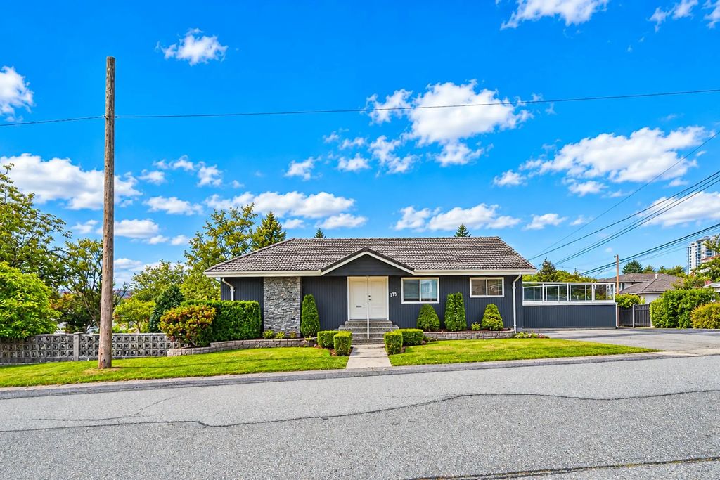 775 Esmond Avenue, Burnaby