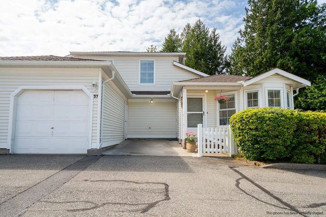 6537 138 Street 37, Surrey
