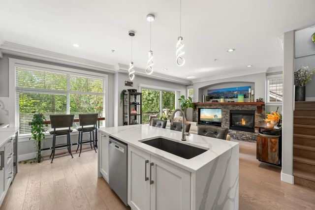 22225 50 Avenue 43, Langley