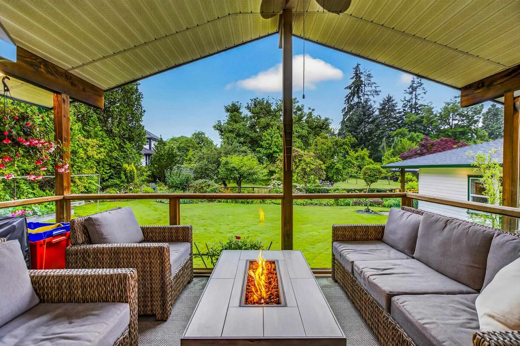 21662 River Road, Maple Ridge