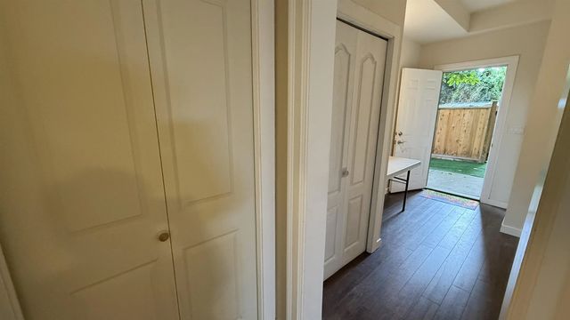 4460 Westminster Highway Garden Suite, Richmond