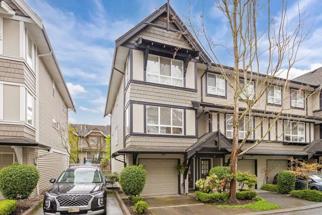 6747 203 Street 11, Langley