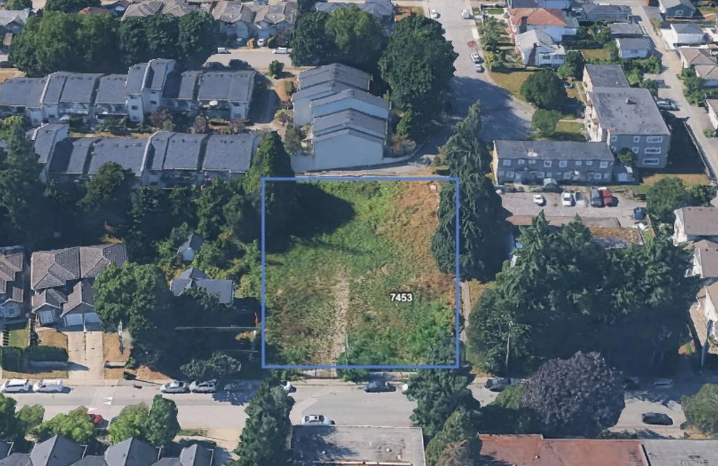 7453 14th Avenue 7447 -, Burnaby