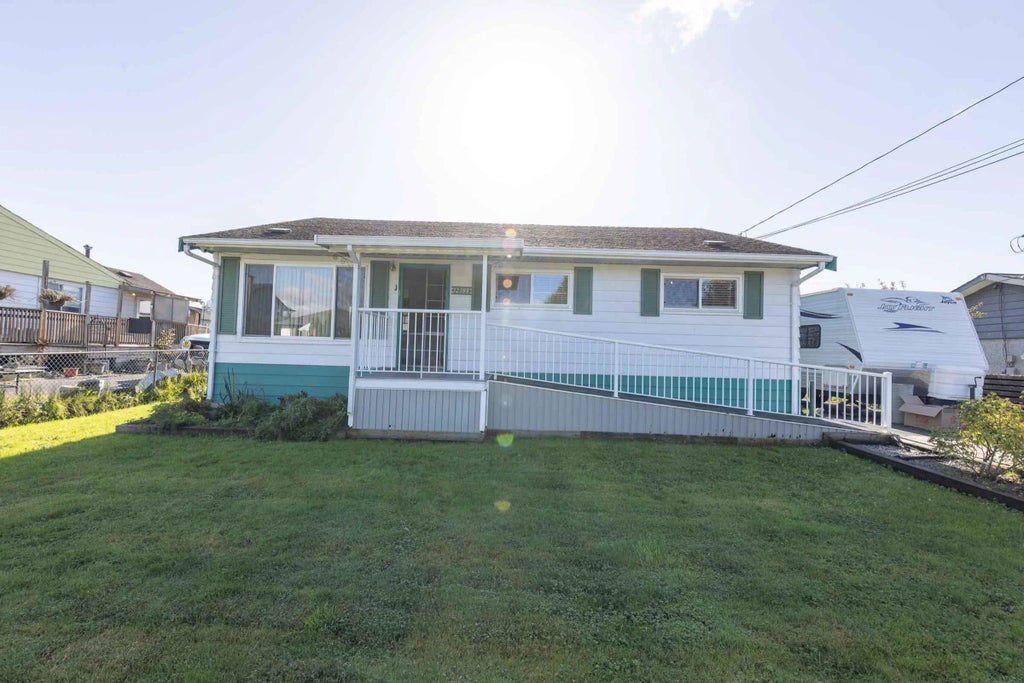 12598 113 Avenue, Surrey