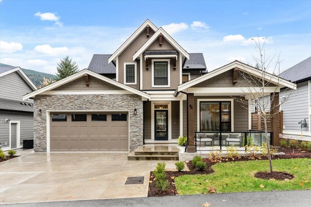 1880 Columbia Valley Road 96, Cultus Lake