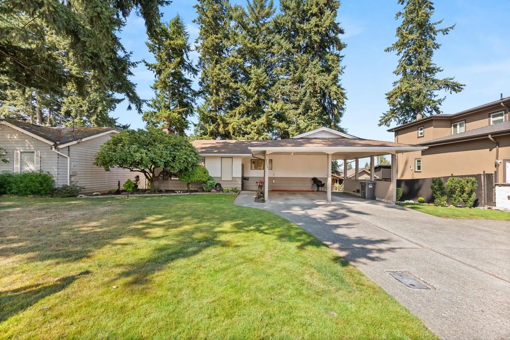 2177 Topaz Street, Abbotsford