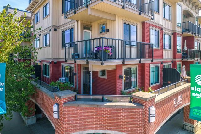 11882 226th Street 213, Maple Ridge