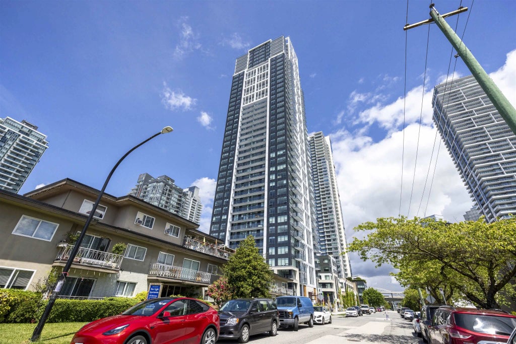6537 Telford Avenue 1601, Burnaby
