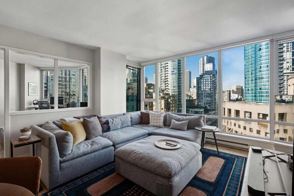 788 Hamilton Street 1705, Vancouver