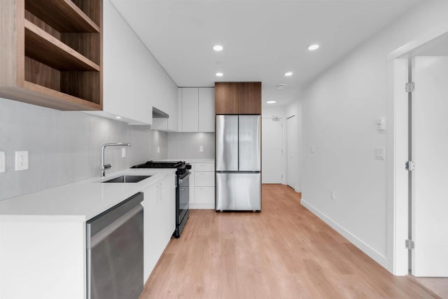 723 Grover Avenue 514, Coquitlam