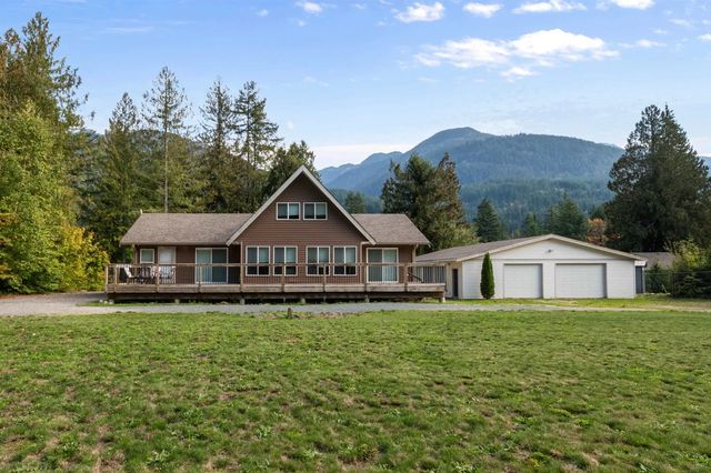 26542 Reynolds Road, Hope