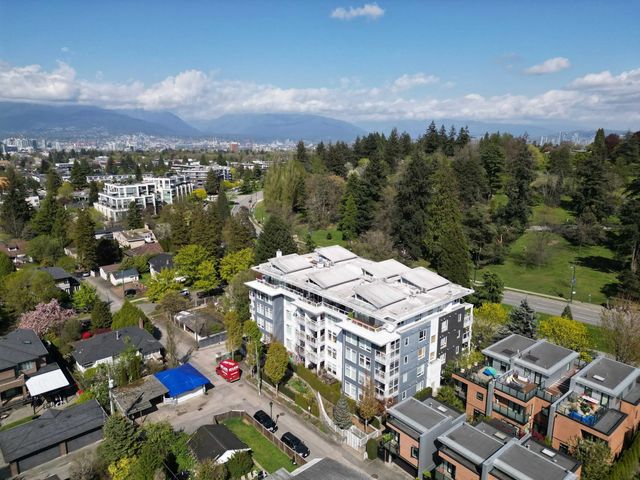 4867 Cambie Street 509, Vancouver