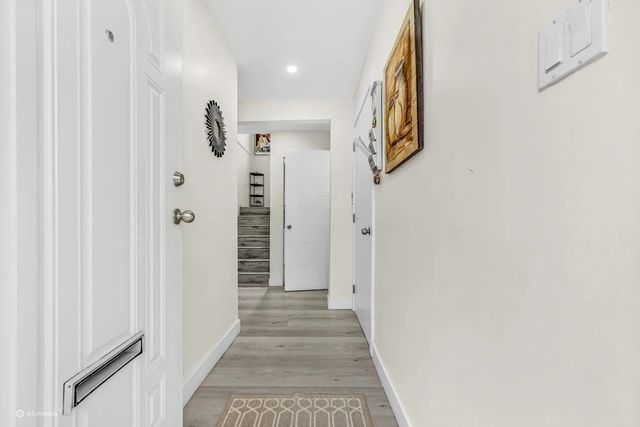 7368 Parkwood Drive, Surrey