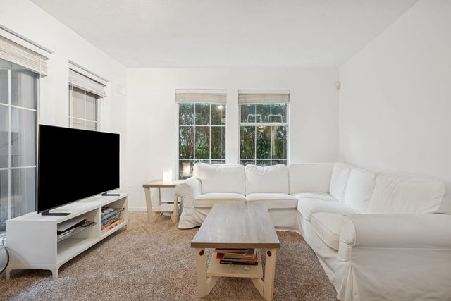 1199 Westwood Street 102, Coquitlam