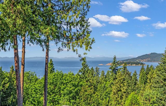5317 Montiverdi Place, West Vancouver