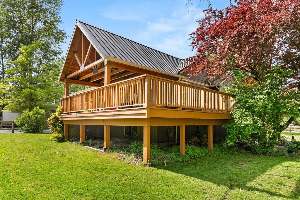21415 Avenue, Langley