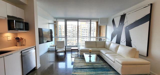 221 Union Street 714, Vancouver